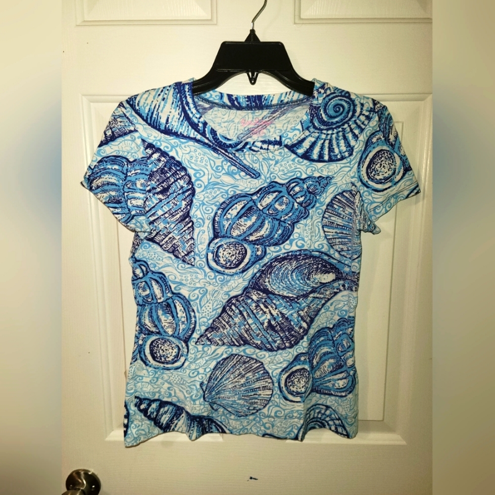 🐚"Lilly Pulitzer" Ocean Themed Top🐚
